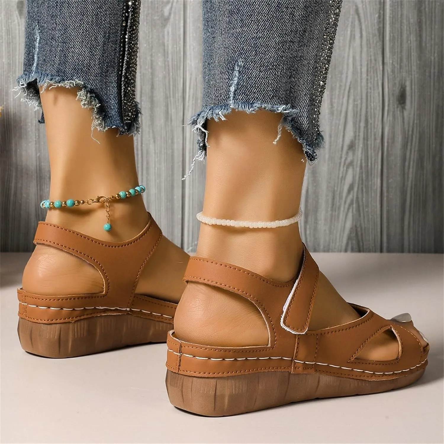 Casual Side Hollow Belt Adhesive Slope Bottom Roman Shoes Summer Fashion Ladies Sandals Walk Pro Sandals for Women