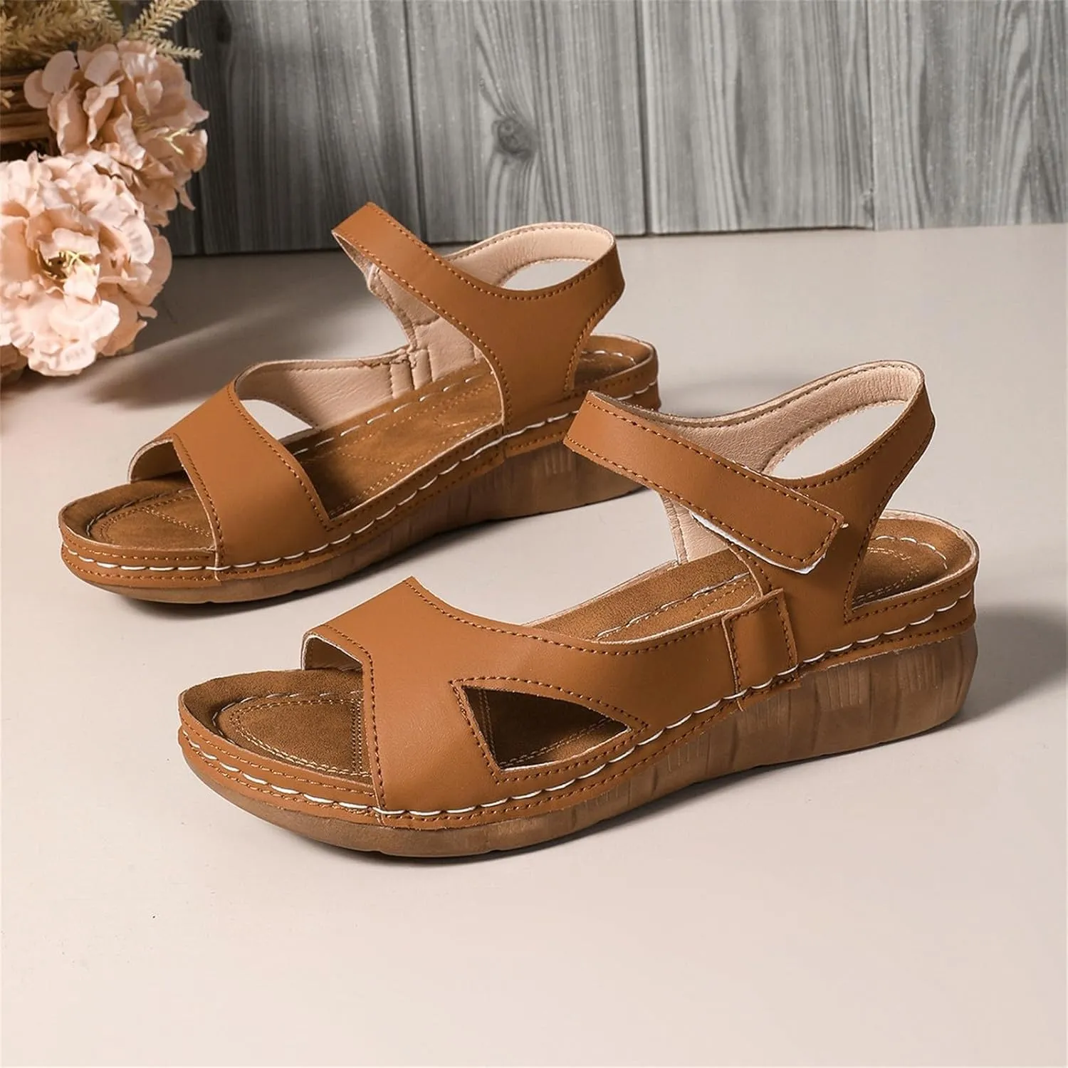 Casual Side Hollow Belt Adhesive Slope Bottom Roman Shoes Summer Fashion Ladies Sandals Walk Pro Sandals for Women