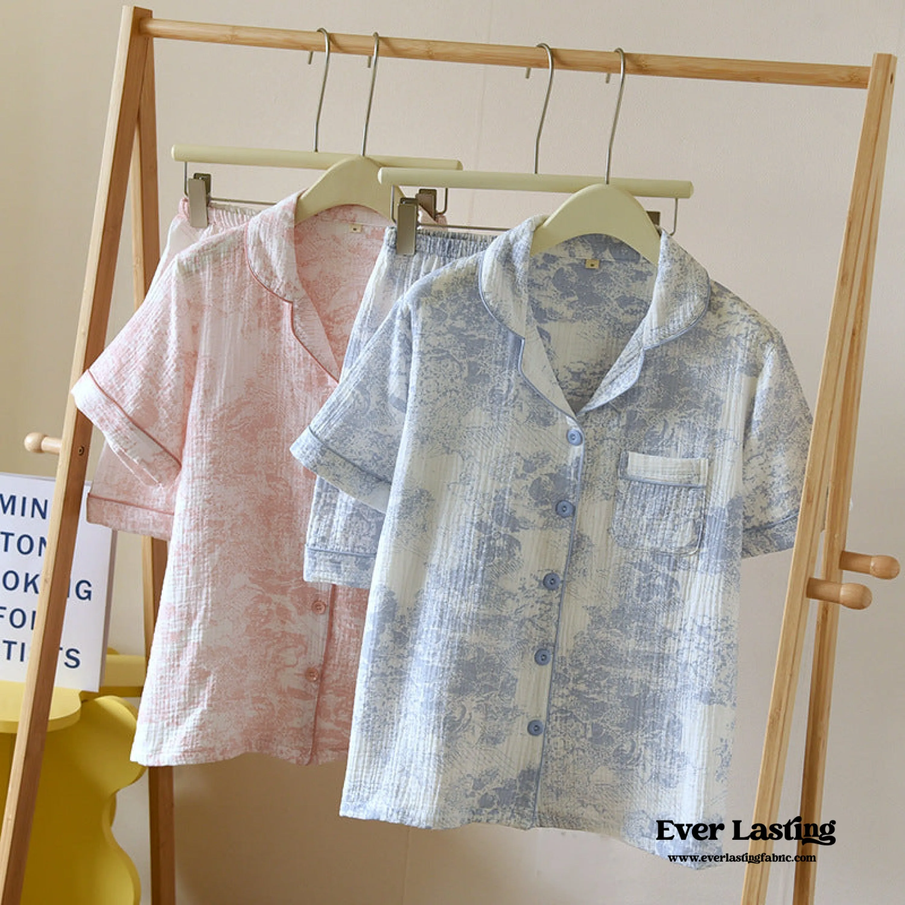 French Cottage Short Sleeves and Shorts Cotton Pajama Set / Blue