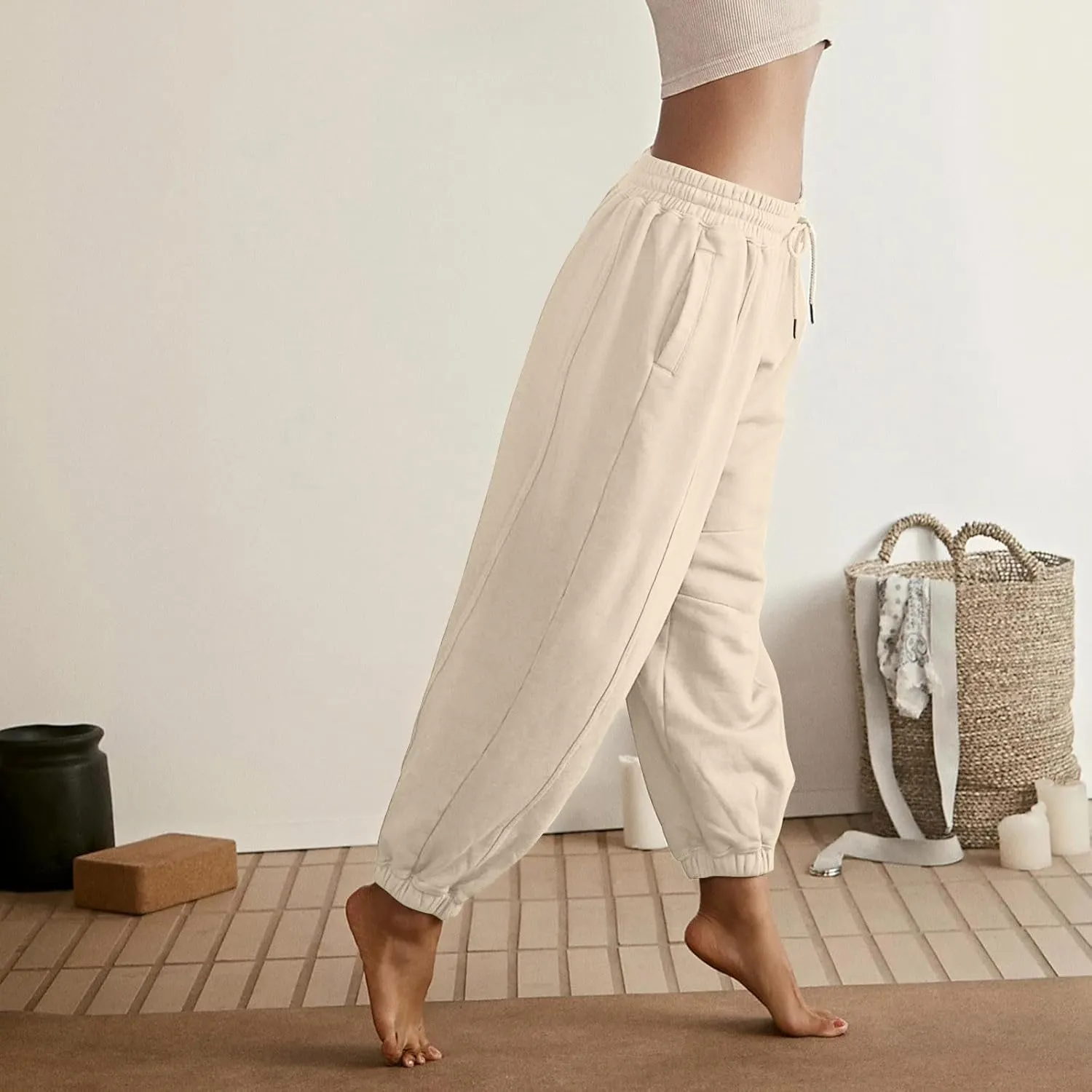 Plus Size Sweatpants for Women Fall Drawstring Jogger Pants Elastic Waist Pants Loose Trousers Comfy with Pocket