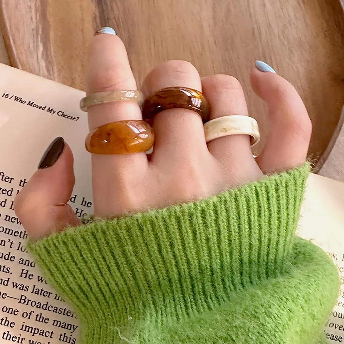 Resin Ring Set for Women Colorful Acrylic Chunky Rings Multicolor Knuckle Plain Ring Stackable Resin Ring Fashion Y2k Ring Statement Rings Cute Acrylic Chunky Ring Summer Beach Ring Jewelry