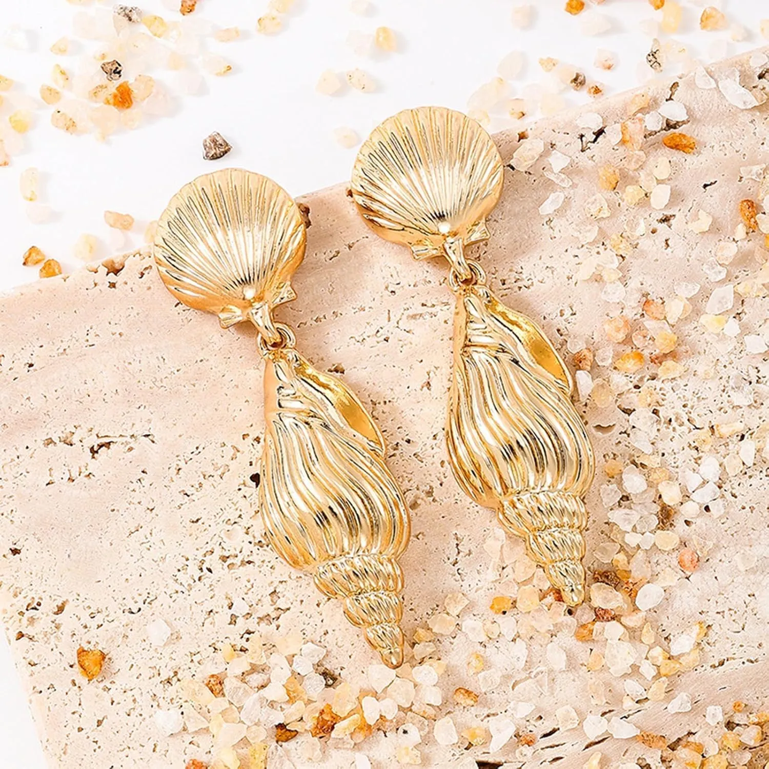 Shell Earrings for Women Seashell Stud Earrings Dangle Gold Ocean Earrings Summer Beach Beach Vacation Essentials