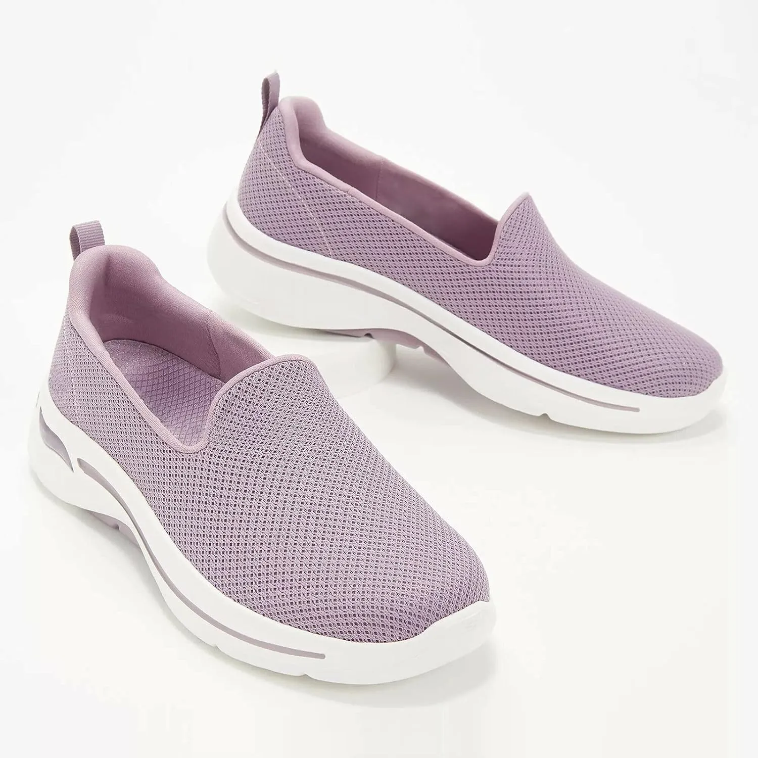 Walking Shoes for Women Casual Slip on Sneakers Flat Running Mesh Sneakers Fashion Athletic Breathable Mesh Lightweight Shoes