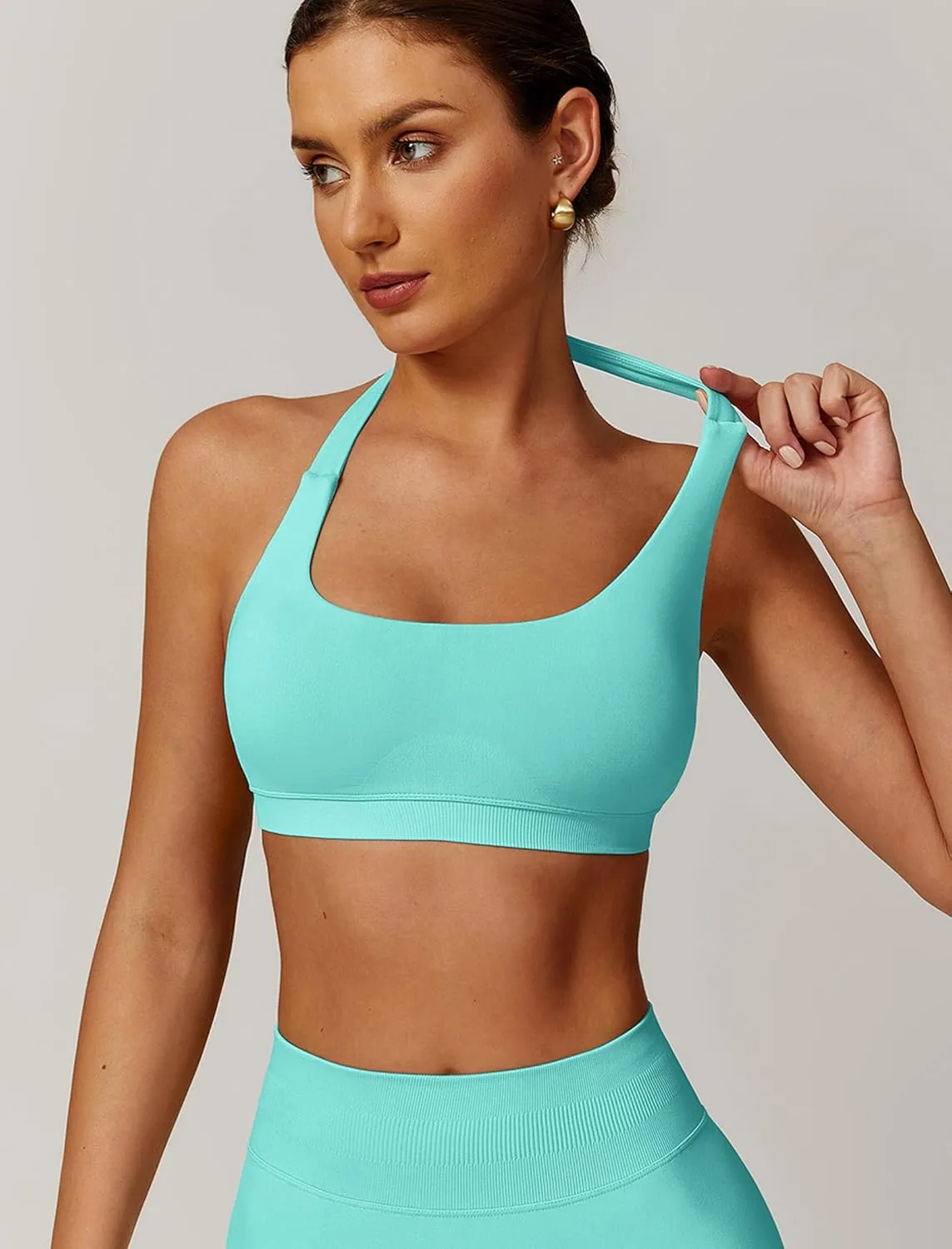 Women Seamless Halter Sports Bras Padded Low Impact Workout Gym Yoga Bra Running Crop Tank Tops with Removable Cups