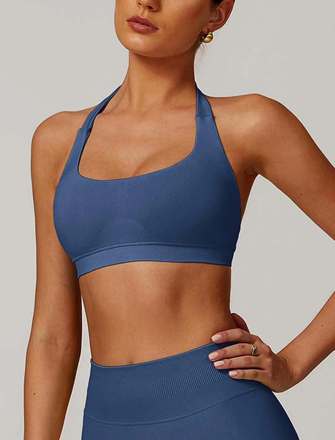 Women Seamless Halter Sports Bras Padded Low Impact Workout Gym Yoga Bra Running Crop Tank Tops with Removable Cups